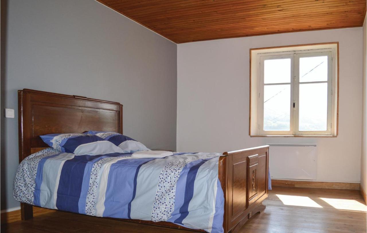 3 Bedroom Beautiful Home In Cheylade 외부 사진